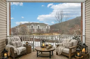 5203 Warren's Way, Wanaque, NJ 07465 - Photo 10