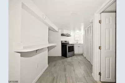 190 N 1st St, Paterson, NJ 07522 - Photo 36