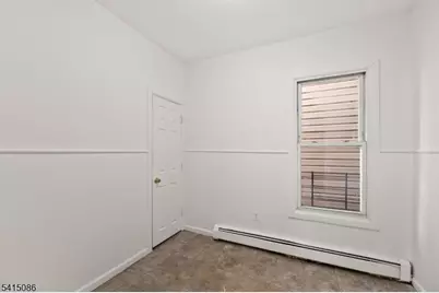 190 N 1st St, Paterson, NJ 07522 - Photo 22