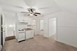 190 N 1st St, Paterson, NJ 07522 - Photo 28