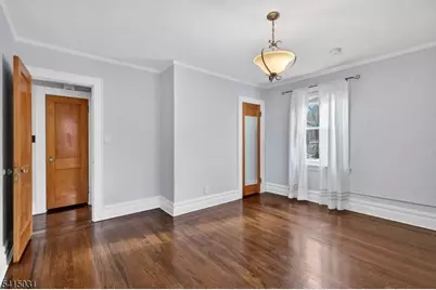 2096 Lentz Ave, Union Township, NJ 07083 - Photo 10