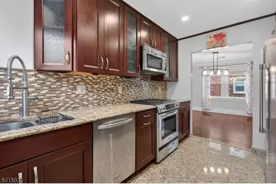 2096 Lentz Ave, Union Township, NJ 07083 - Photo 18