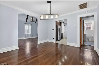 2096 Lentz Ave, Union Township, NJ 07083 - Photo 8