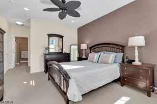 17 Jasmine Ln, Garfield, NJ 07026 - Photo 16