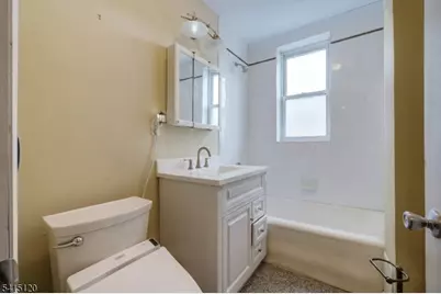 875 Blvd E #35, Weehawken, NJ 07086 - Photo 12