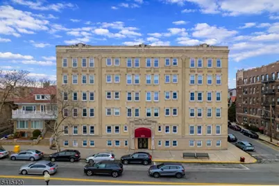 875 Blvd E #35, Weehawken, NJ 07086 - Photo 1