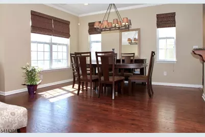 105 Swing Bridge Ln, South Bound Brook Boro, NJ 08880 - Photo 6