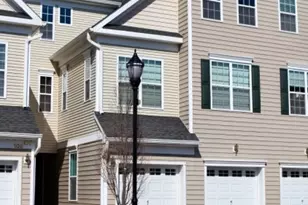 105 Swing Bridge Ln, South Bound Brook Boro, NJ 08880 - Photo 1