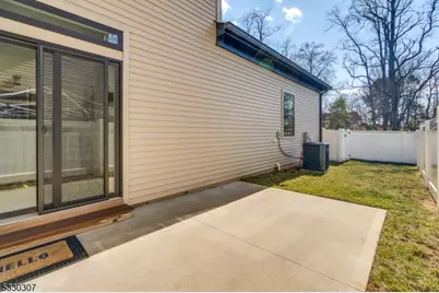 5 E Hartwick Dr, Montgomery Township, NJ 08558 - Photo 20