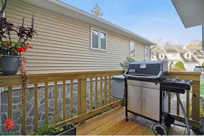 11 Fowler Dr, West Orange Township, NJ 07052 - Photo 10