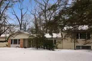 28 Deer Trail Lake Rd, Hardyston Township, NJ 07460 - Photo 1