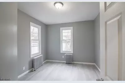 127 Brookwood St #2, East Orange, NJ 07018 - Photo 8