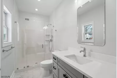 4 Plymouth Dr, Livingston, NJ 07039 - Photo 12