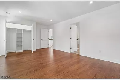 4 Plymouth Dr, Livingston, NJ 07039 - Photo 20