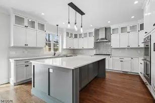 4 Plymouth Dr, Livingston, NJ 07039 - Photo 6