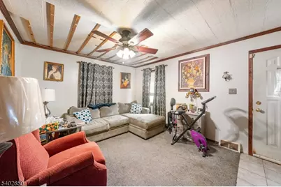 81 Larch St, Woodbridge Township, NJ 07064 - Photo 2