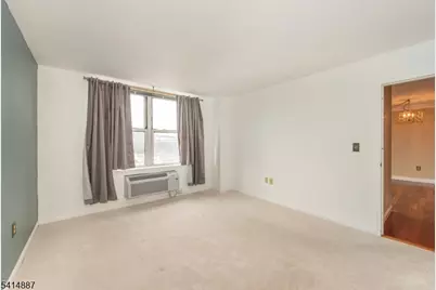 300 Main St #915, Little Falls Township, NJ 07424 - Photo 16