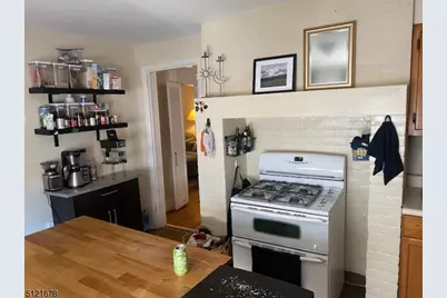 39 Pine Street - Left Side, Morristown, NJ 07960 - Photo 8