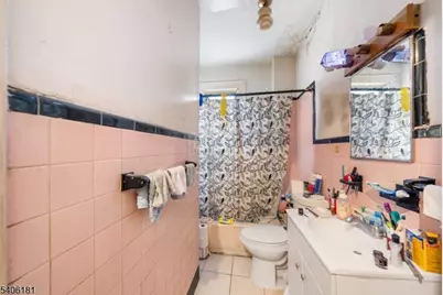 70 N Essex Ave, Orange, NJ 07050 - Photo 12