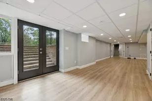 102 Jamestown Rd, Montgomery Township, NJ 08502 - Photo 22