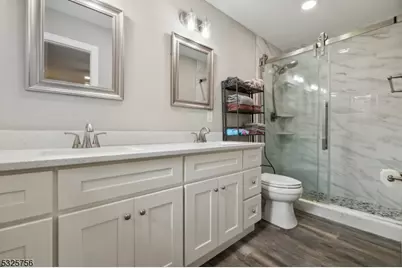 102 Jamestown Rd, Montgomery Township, NJ 08502 - Photo 16