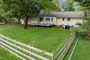 102 Jamestown Rd, Montgomery Township, NJ 08502 - Photo 32