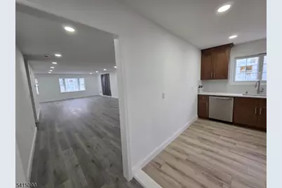 260 Trenton Ave, Paterson, NJ 07503 - Photo 4