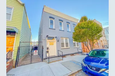 424 Walnut St #2, Newark, NJ 07105 - Photo 2