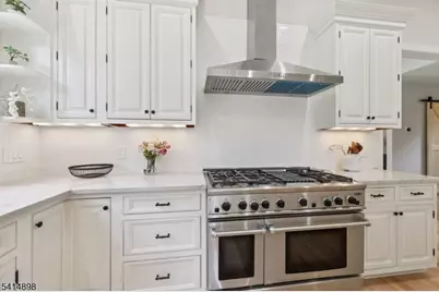 5 Shores Rd, Mendham Township, NJ 07869 - Photo 8