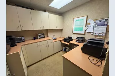 340 E Northfield Rd, Livingston, NJ 07039 - Photo 6