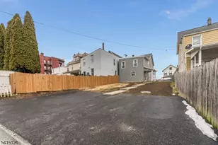 52 Lewis St, Phillipsburg, NJ 08865 - Photo 18