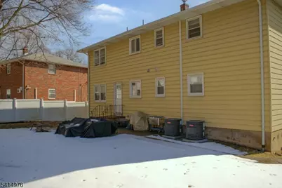 85 Rock Rd, Hawthorne, NJ 07506 - Photo 6