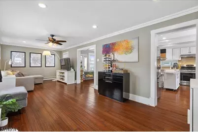 427 Willow Ave, Roselle Park, NJ 07204 - Photo 6