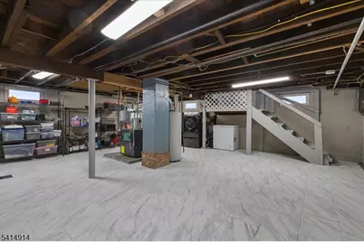 427 Willow Ave, Roselle Park, NJ 07204 - Photo 18