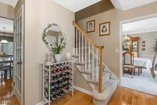 13 Grandview Cir, Raritan Township, NJ 08822 - Photo 4