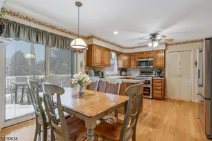 13 Grandview Cir, Raritan Township, NJ 08822 - Photo 14