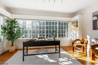 166 Montclair Ave, Montclair, NJ 07042 - Photo 10