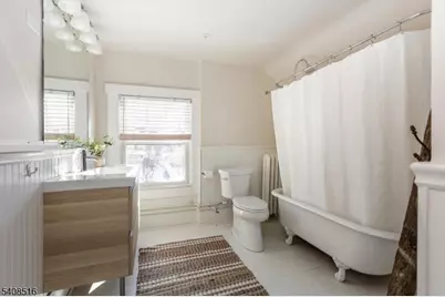 166 Montclair Ave, Montclair, NJ 07042 - Photo 30