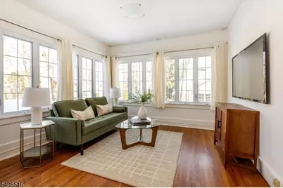166 Montclair Ave, Montclair, NJ 07042 - Photo 22