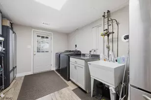 41 Purple Martin Dr, Allamuchy Township, NJ 07840 - Photo 22