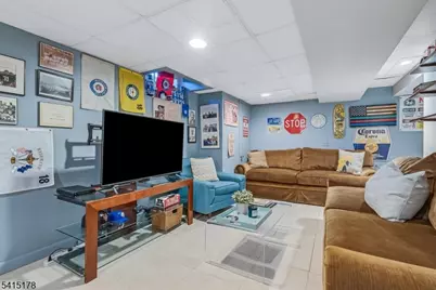 51 Afterglow Ave, Verona, NJ 07044 - Photo 36