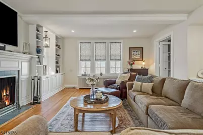 51 Afterglow Ave, Verona, NJ 07044 - Photo 10