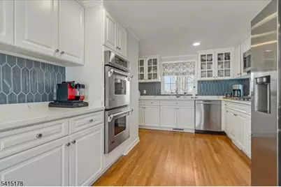 51 Afterglow Ave, Verona, NJ 07044 - Photo 16