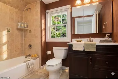 36 Harrison St, Nutley, NJ 07110 - Photo 6