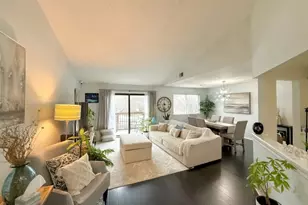 137 Drake Ln, Roxbury Township, NJ 07852 - Photo 8