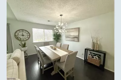 137 Drake Ln, Roxbury Township, NJ 07852 - Photo 4