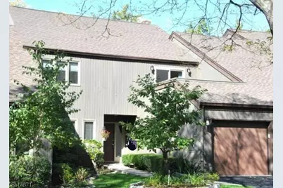 10 Romopock Ct, Mahwah, NJ 07430 - Photo 1
