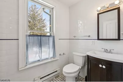 75 Prospect St, Little Falls Township, NJ 07424 - Photo 10