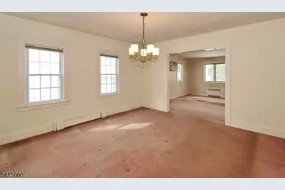 1044 Grandview Ave, Union Township, NJ 07083 - Photo 12