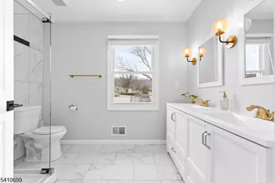 122 Greenbrook Rd, Green Brook Township, NJ 08812 - Photo 28